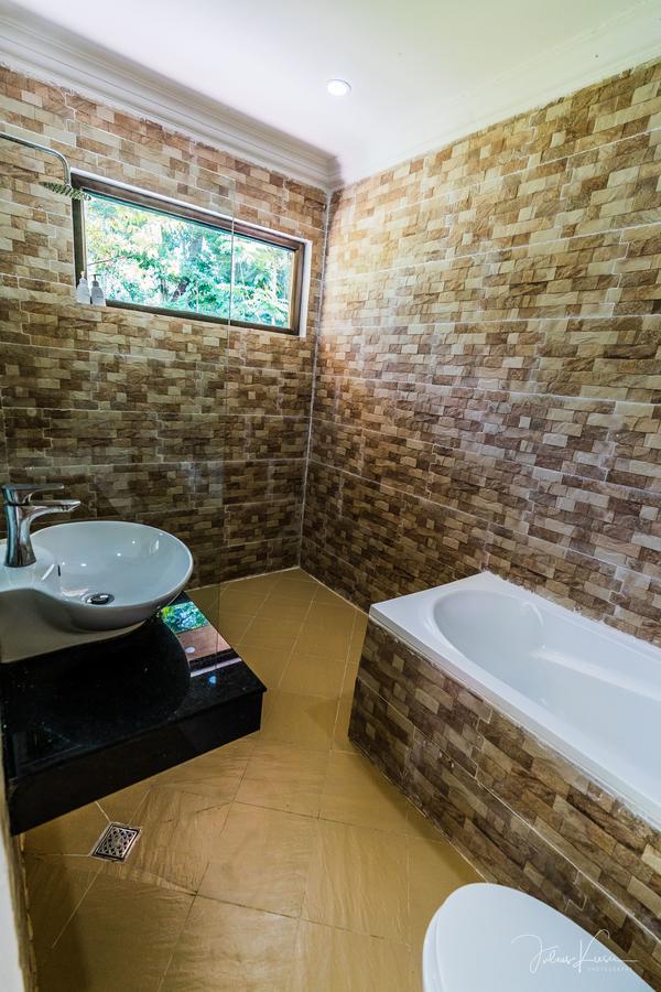 Sol Beach Resort Koh Rong Sanloem Dış mekan fotoğraf